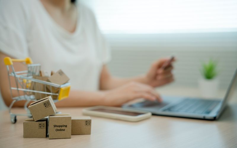 Nichos que Mais Vendem na Internet: Confira e Saiba Como Lucrar em 2025