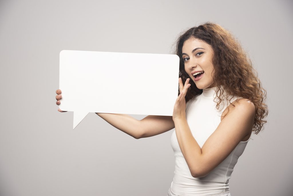 O segredo por trás das mensagens em branco: o que se esconde no texto invisível?