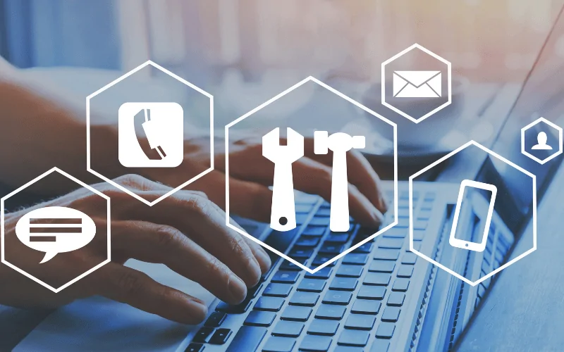 Qual é a comparação do salário de Desenvolvedor De Software na empresa Docly com a faixa salarial base do cargo