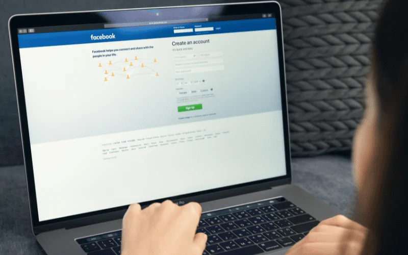 estúdio de criação facebook programar post instagram