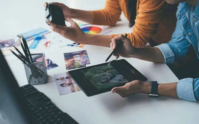 Identidade visual exemplos